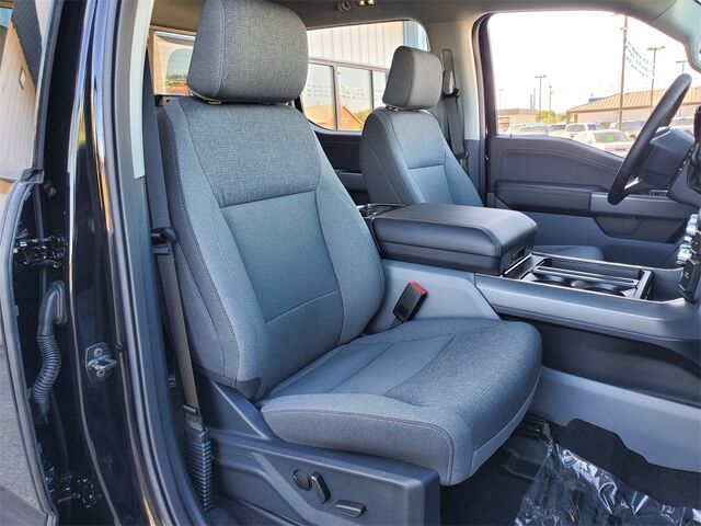 2025 Ford F-150 XLT  TX