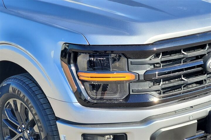 2025 Ford F-150 XLT TX 2025 Ford F-150 XLT TX