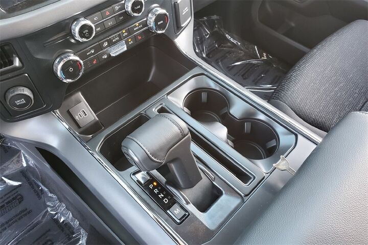 2025 Ford F-150 XLT TX 2025 Ford F-150 XLT TX