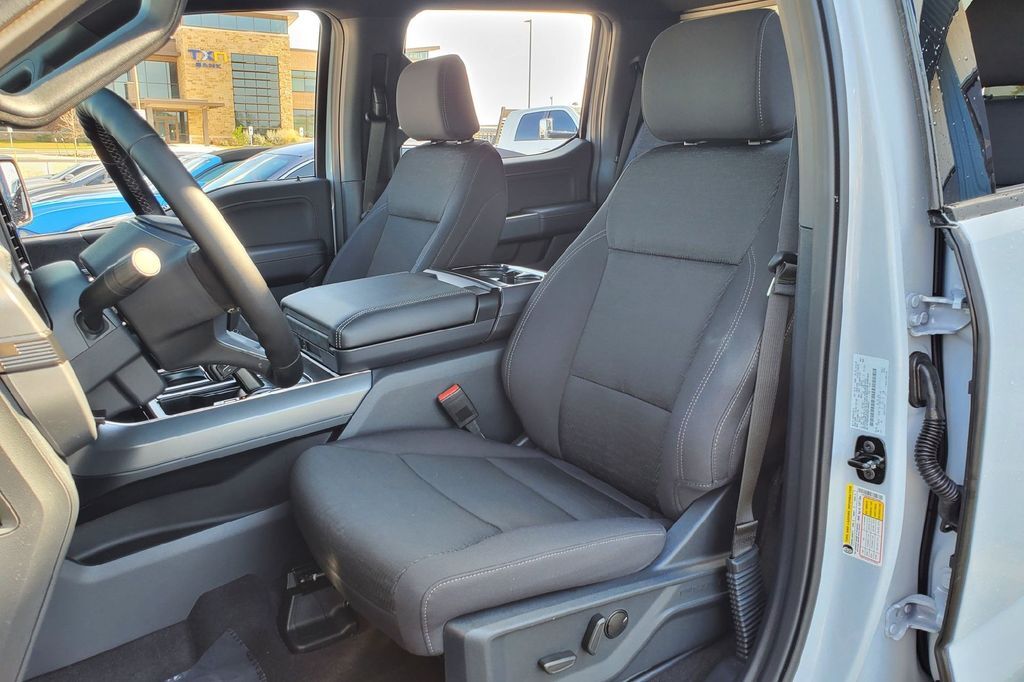 2025 Ford F-150 XLT Hondo TX