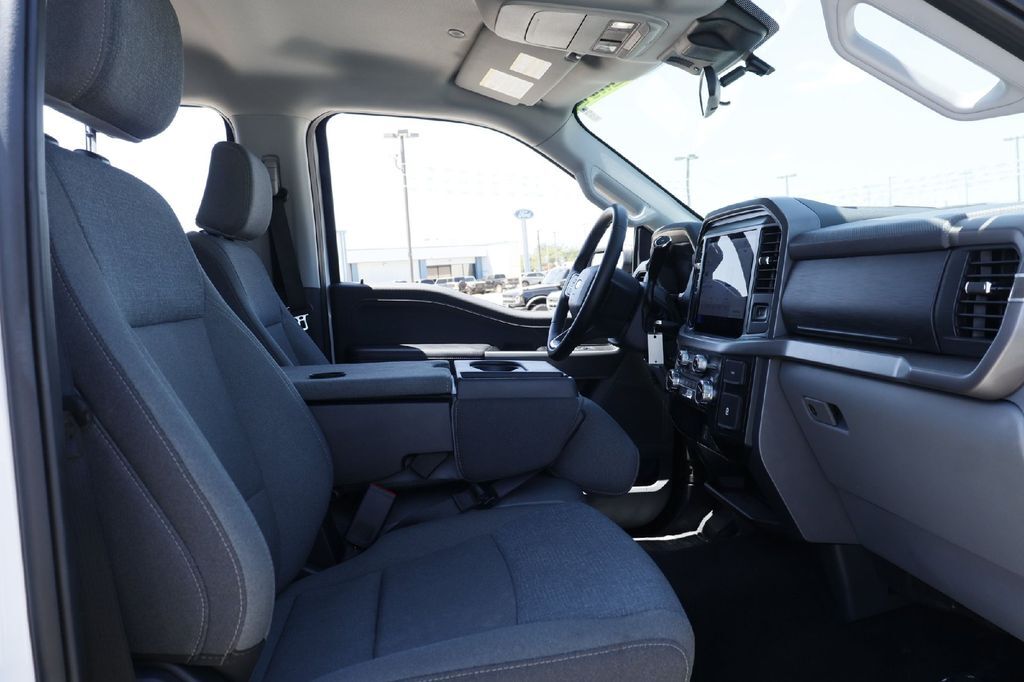 2025 Ford F-150 XLT Hondo TX
