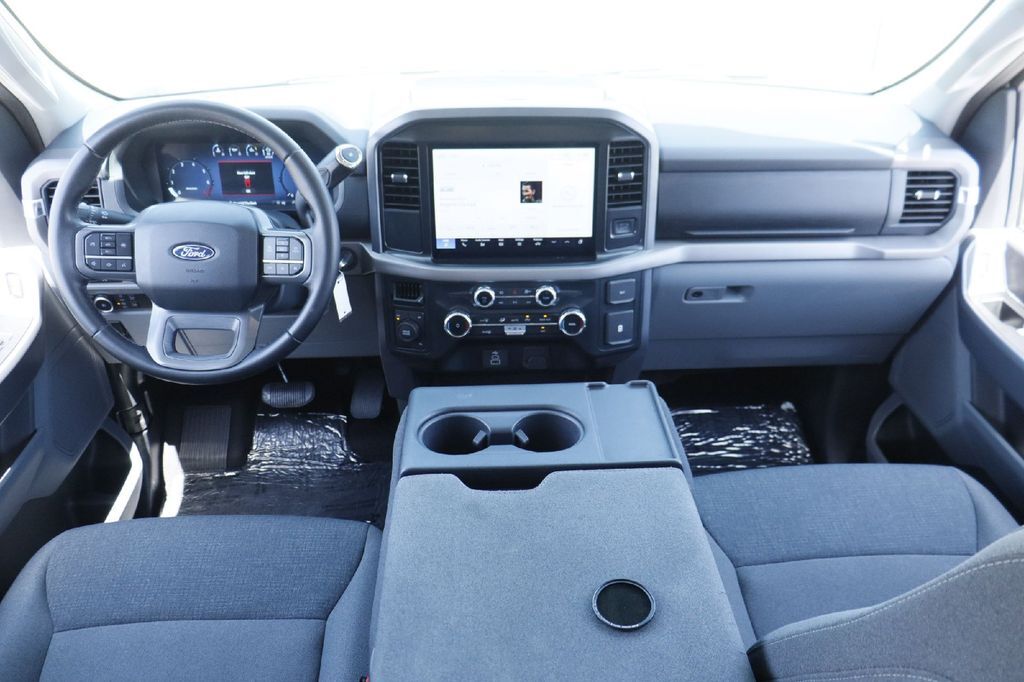 2025 Ford F-150 XLT Hondo TX