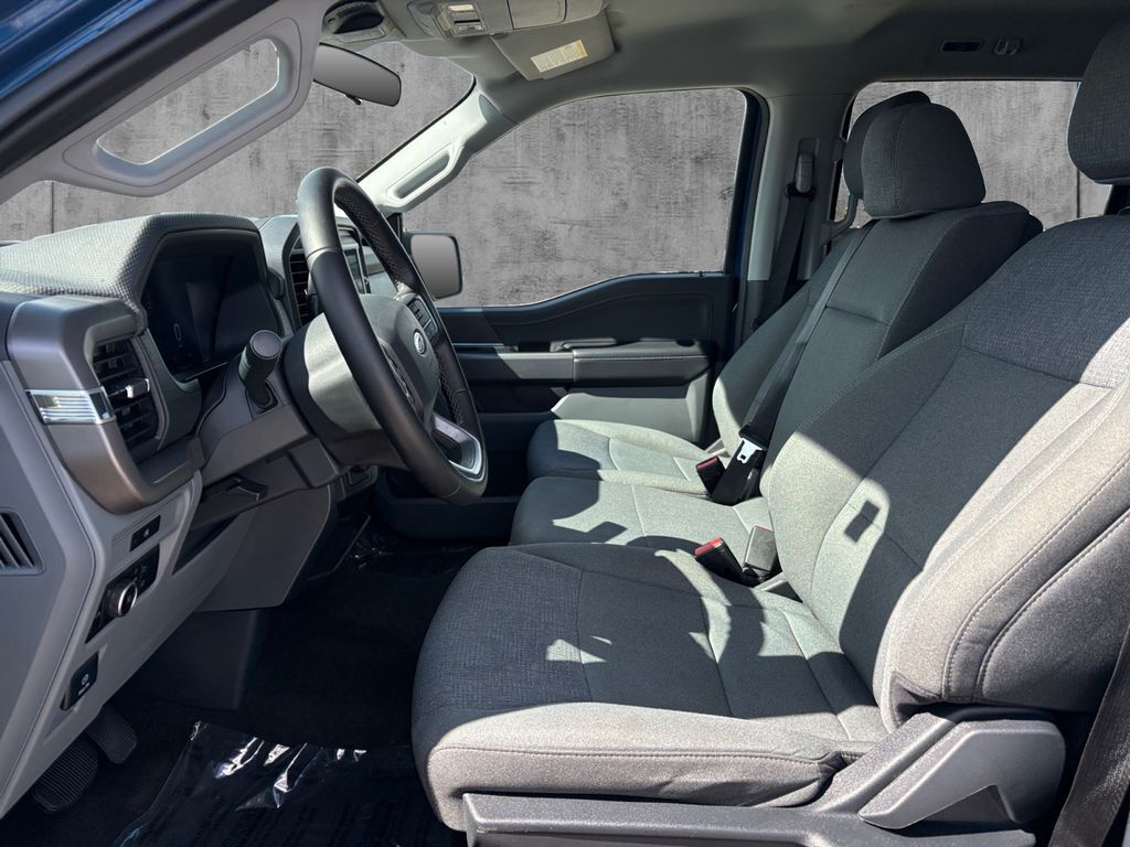 2025 Ford F-150 XLT Hondo TX