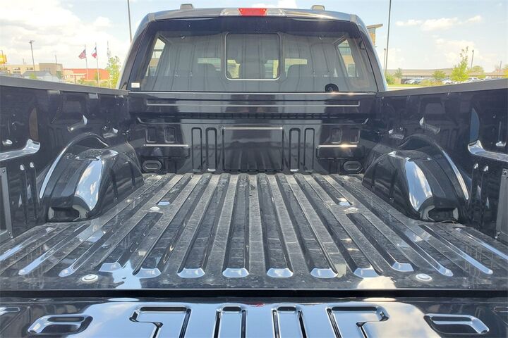 2025 Ford F-150 XLT  TX