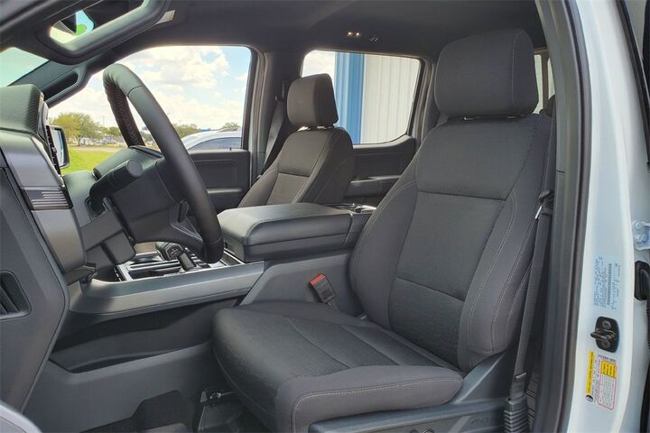 2025 Ford F-150 XLT  TX