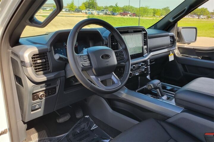 2025 Ford F-150 XLT  TX
