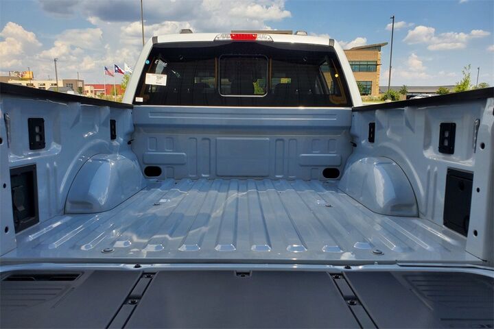 2025 Ford F-150 XLT  TX