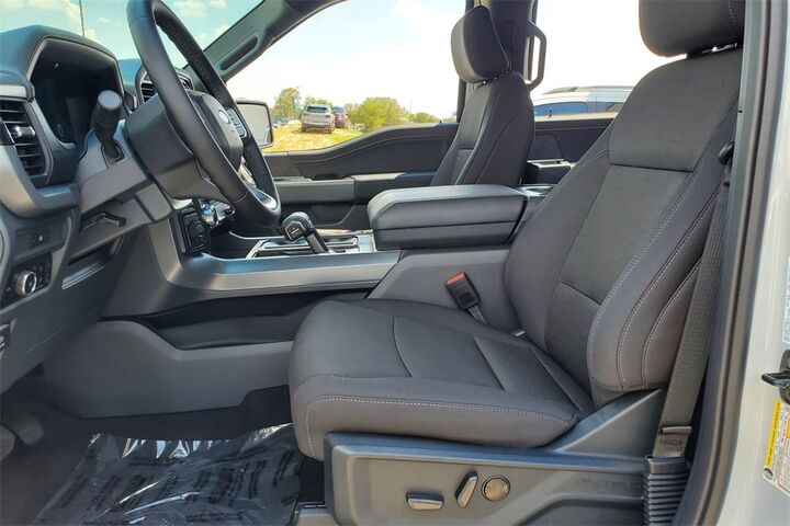 2025 Ford F-150 XLT  TX