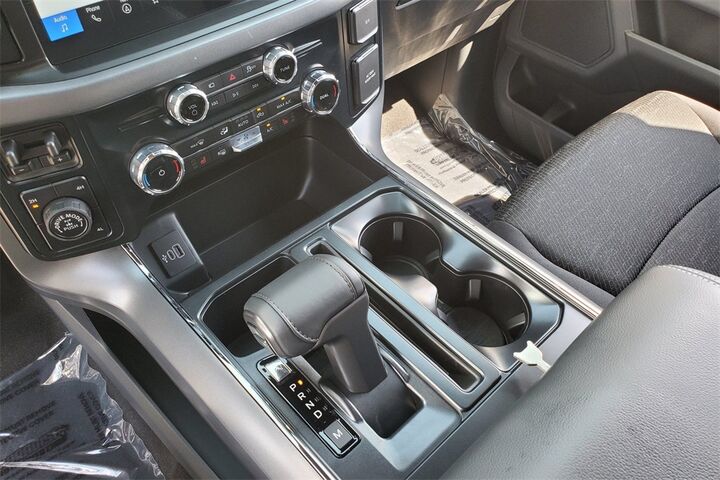 2025 Ford F-150 XLT  TX