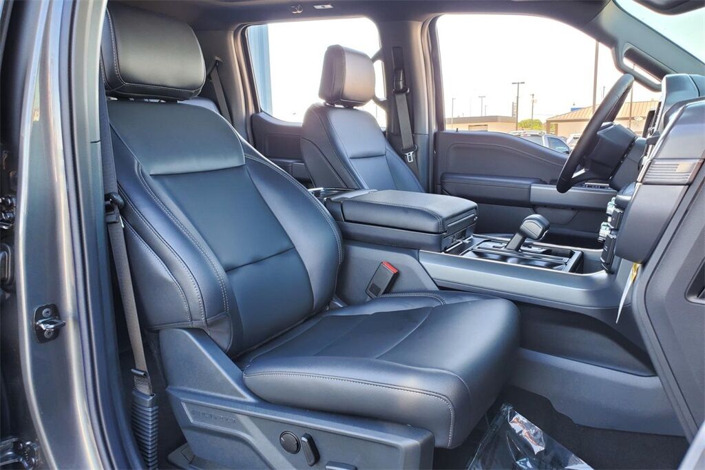 2025 Ford F-150 XLT Hondo TX