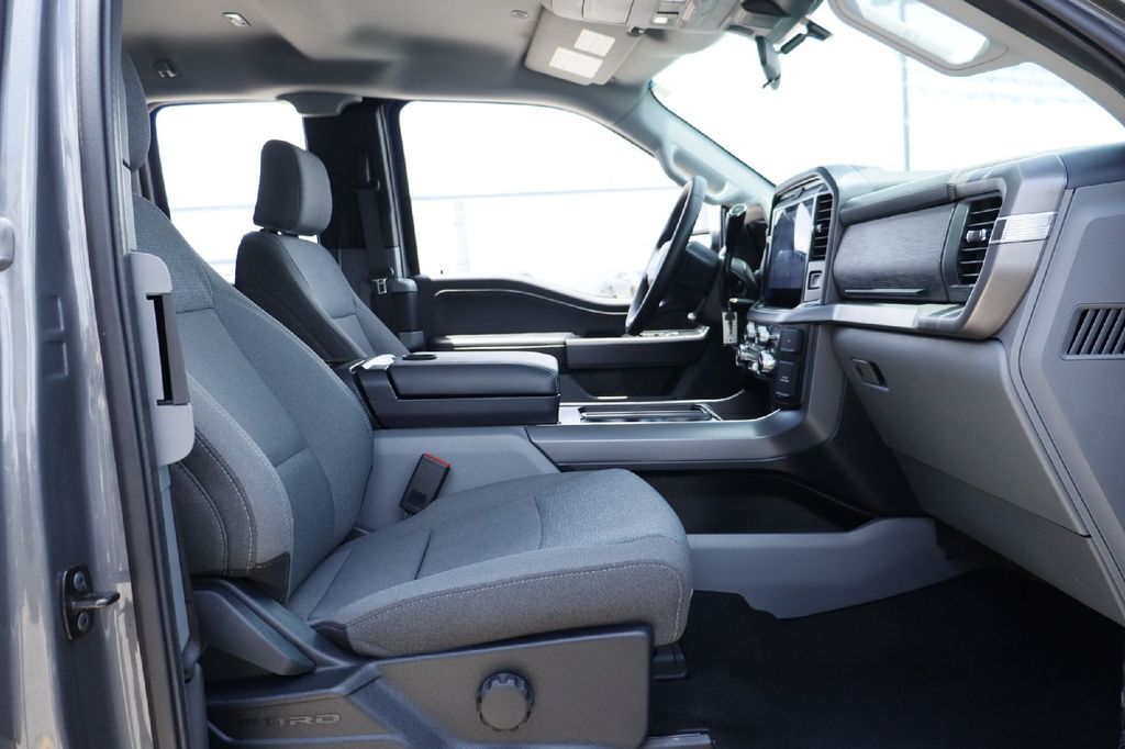 2025 Ford F-150 XLT Hondo TX