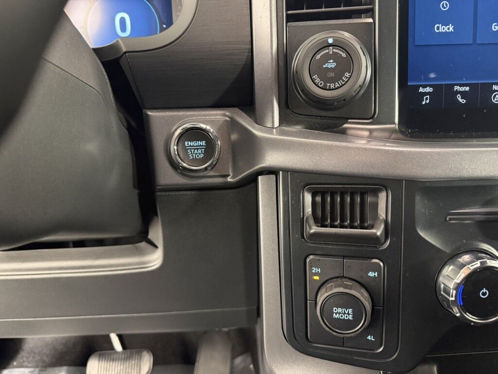 2025 Ford F-150 XLT 4WD w/Black Appearance SuperCrew 5.5' Box Maumee OH