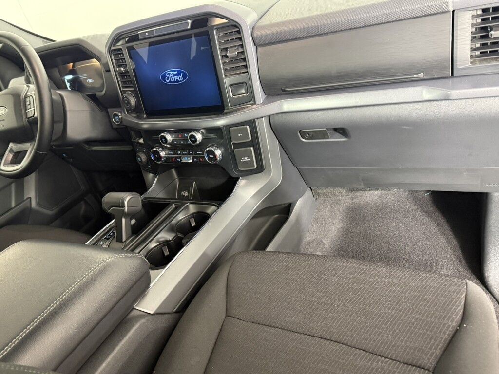 2025 Ford F-150 XLT 4WD w/Black Appearance SuperCrew 5.5' Box Maumee OH