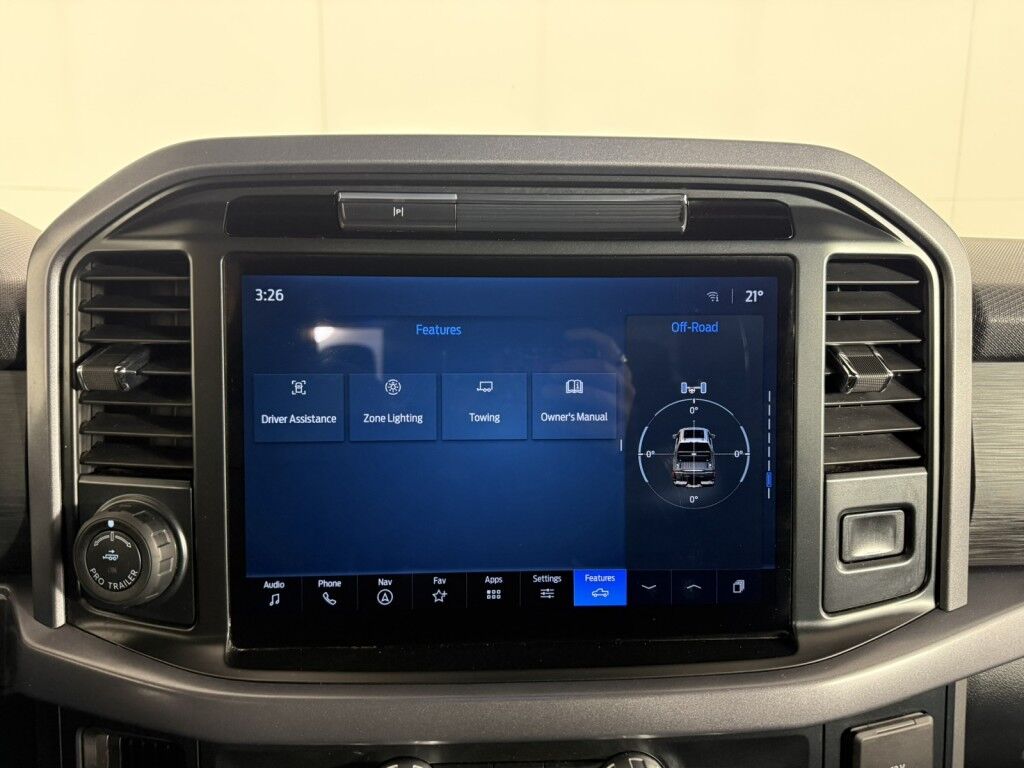 2025 Ford F-150 XLT Black Appearance pkg 4WD SuperCrew 5.5' Box Maumee OH