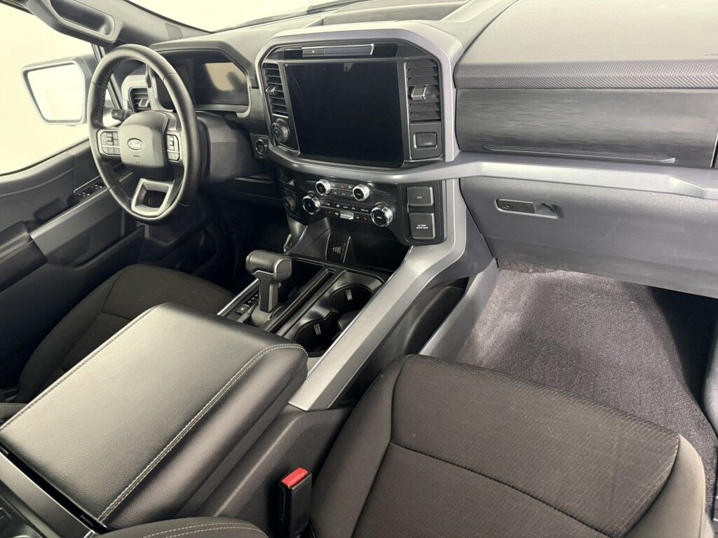 2025 Ford F-150 XLT Black Appearance pkg 4WD SuperCrew 5.5' Box Maumee OH