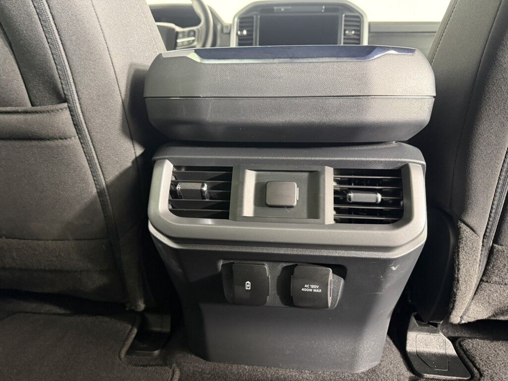 2025 Ford F-150 XLT Black Appearance pkg 4WD SuperCrew 5.5' Box Maumee OH