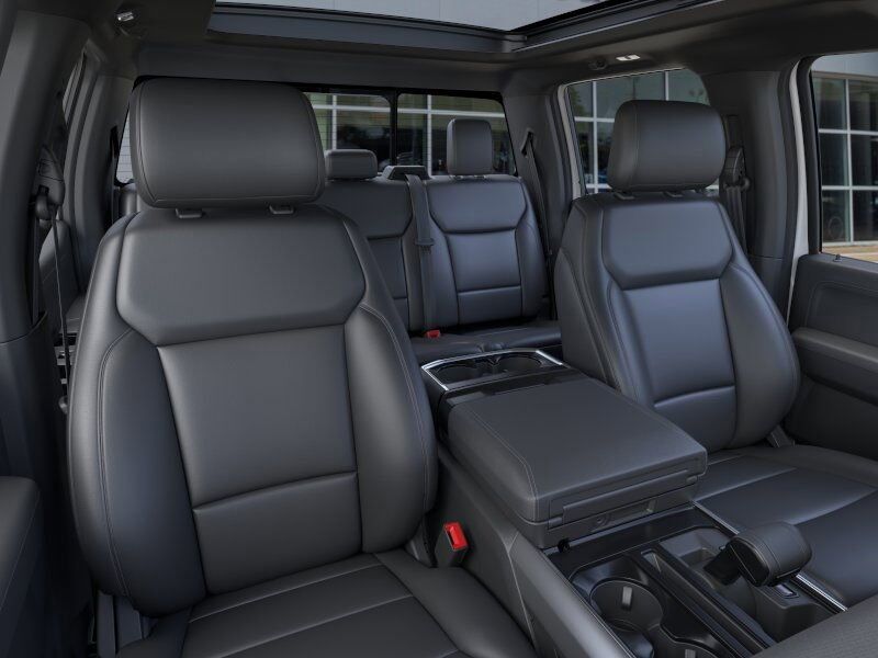 2025 Ford F-150 XLT Green Bay WI