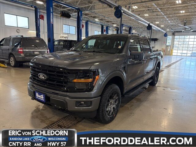 2025 Ford F-150 XLT Milwaukee WI