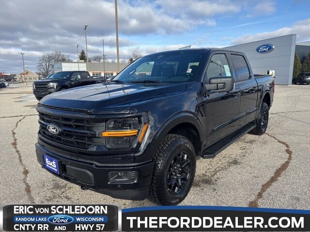 2025 Ford F-150 XLT Milwaukee WI