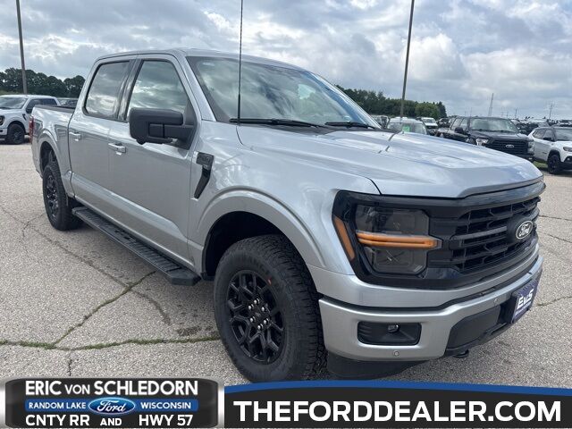 2025 Ford F-150 XLT Milwaukee WI