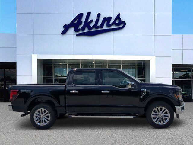 2025 Ford F-150 XLT Appleton WI