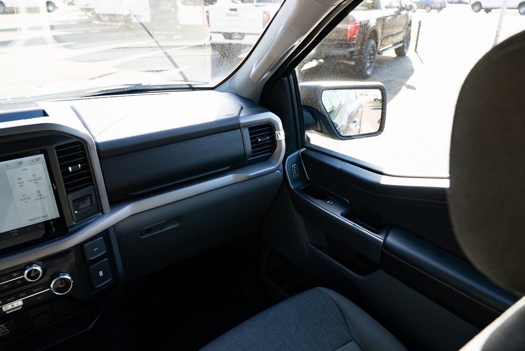 2025 Ford F-150 XLT Milwaukie OR