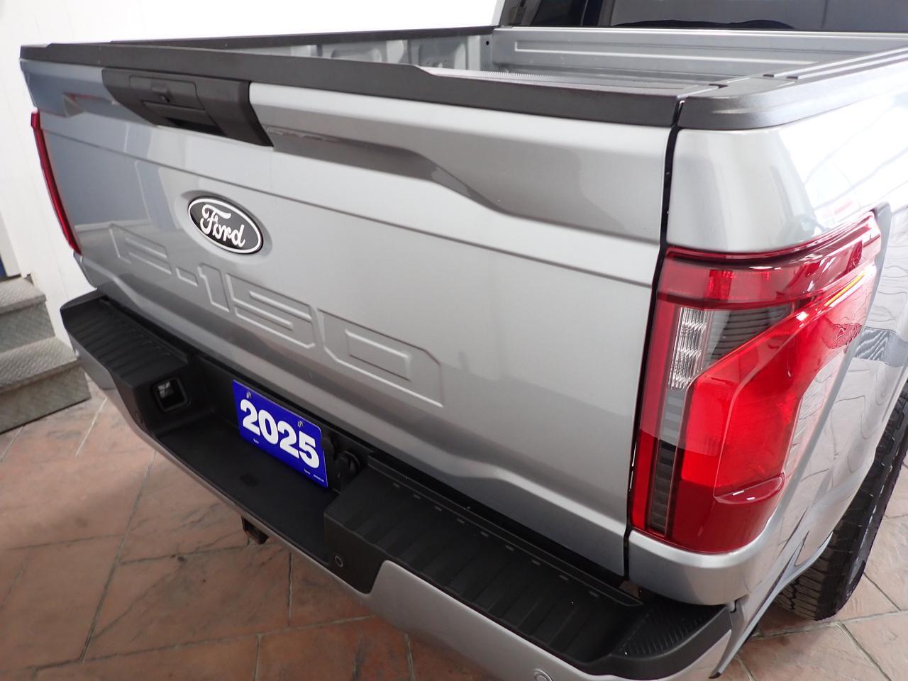 2025 Ford F-150 XLT SUPERCREW 5.5-FT BOX 4WD Listowel ON