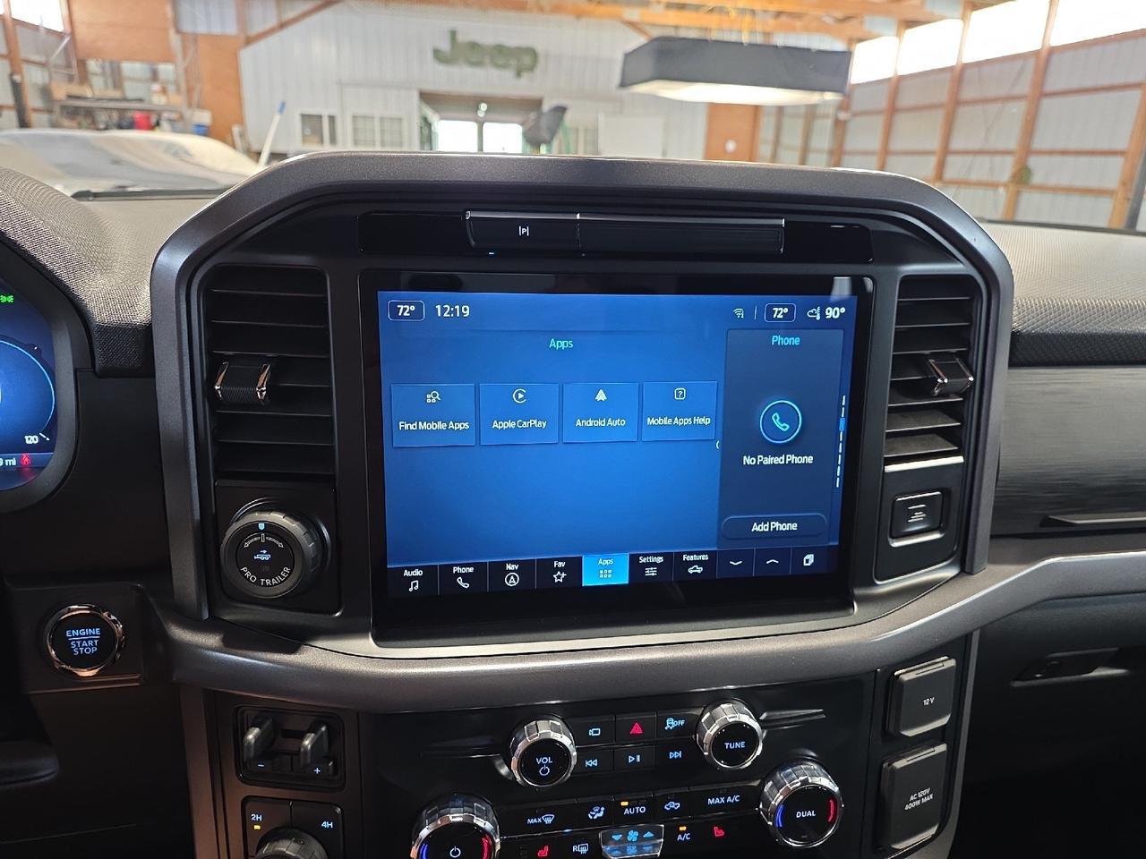 2025 Ford F-150 XLT Sand Lake NY