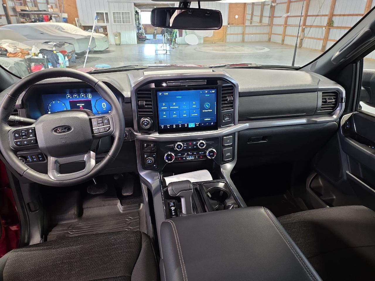 2025 Ford F-150 XLT Sand Lake NY