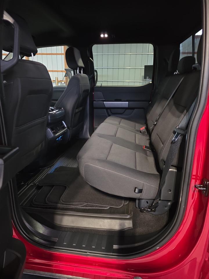 2025 Ford F-150 XLT Sand Lake NY