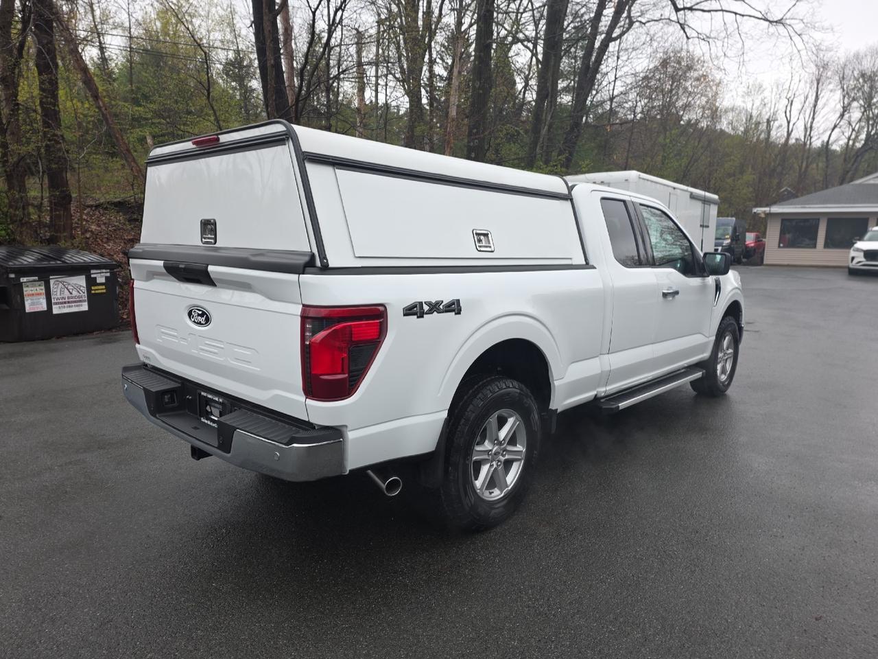 2025 Ford F-150 XLT Sand Lake NY