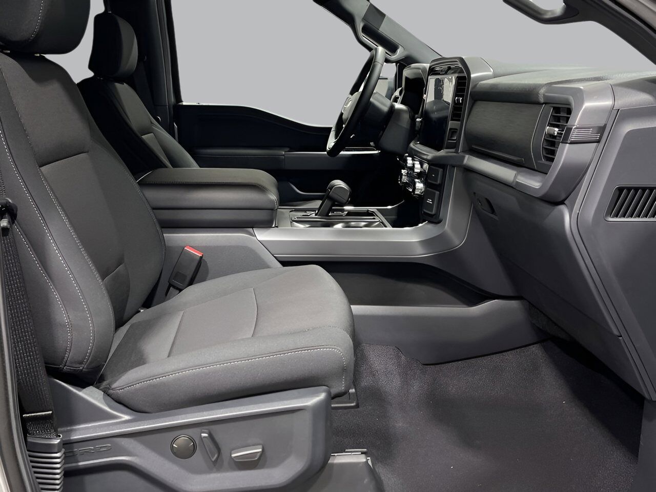 2025 Ford F-150 XLT Sherwood Park AB