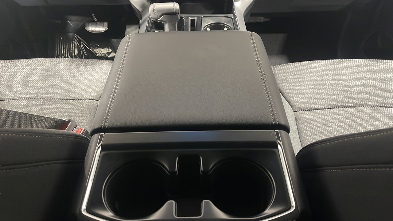 2025 Ford F-150 XLT Sherwood Park AB