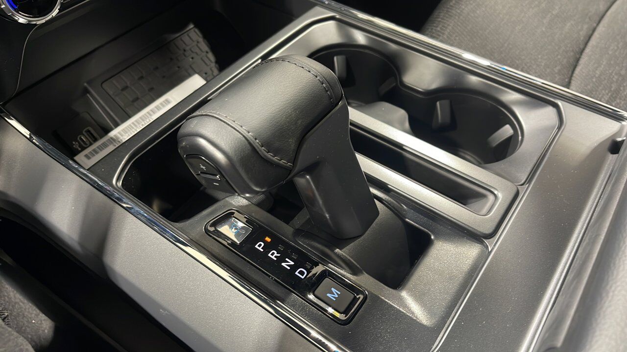 2025 Ford F-150 XLT Sherwood Park AB