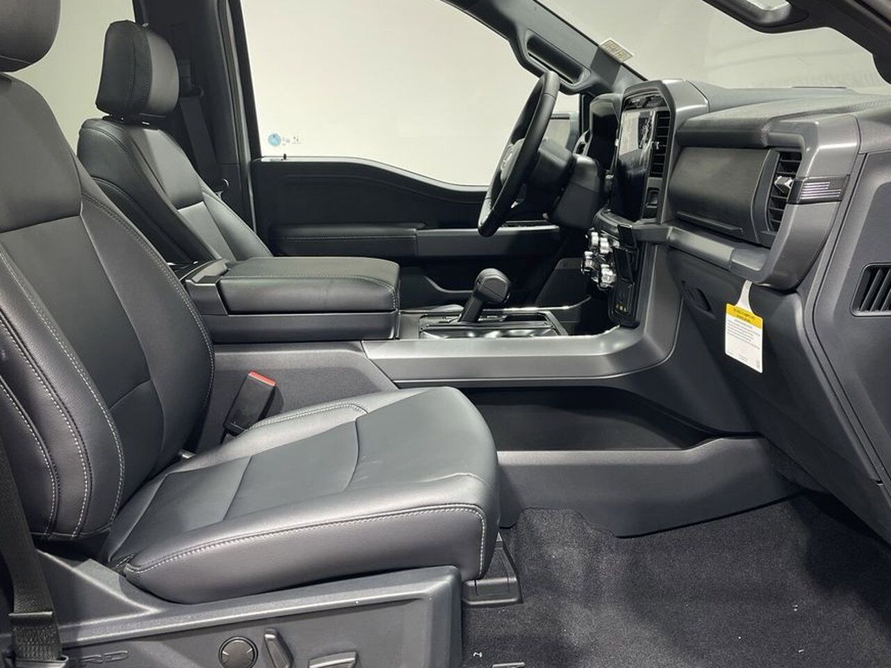 2025 Ford F-150 XLT Sherwood Park AB