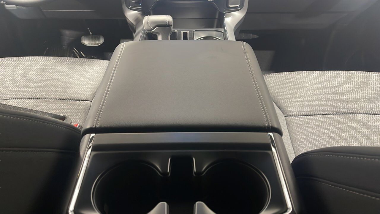 2025 Ford F-150 XLT Sherwood Park AB