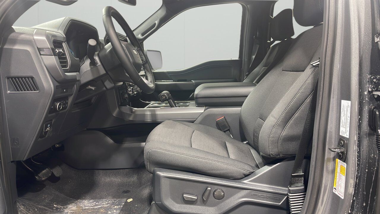 2025 Ford F-150 XLT Sherwood Park AB