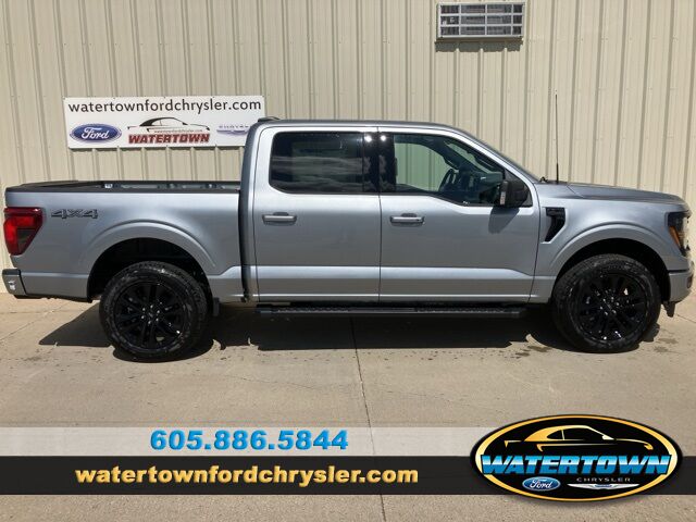 2023 Ford F-150 Lariat photo 20