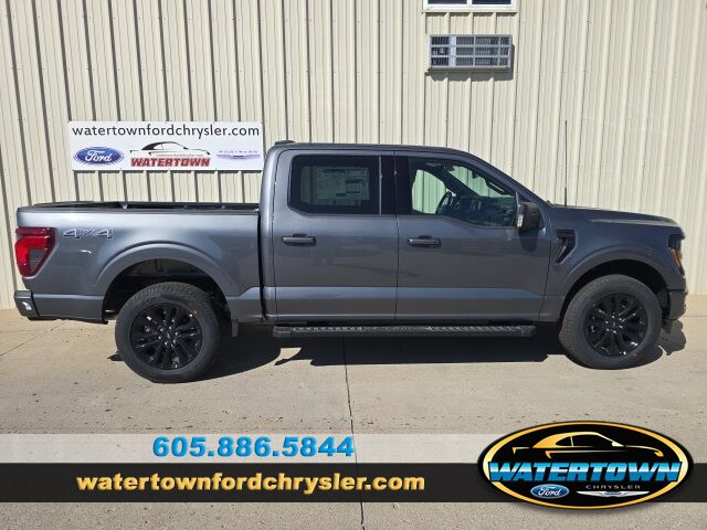 2023 Ford F-150 Lariat photo 18