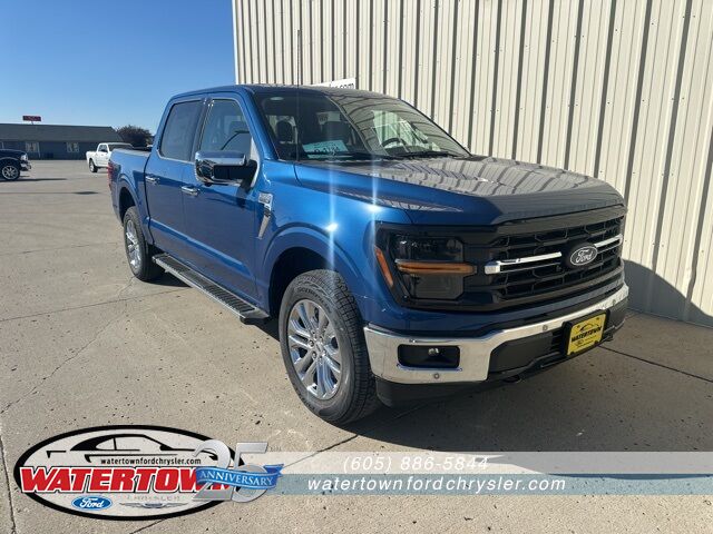 2025 Ford F-150 XLT photo 2