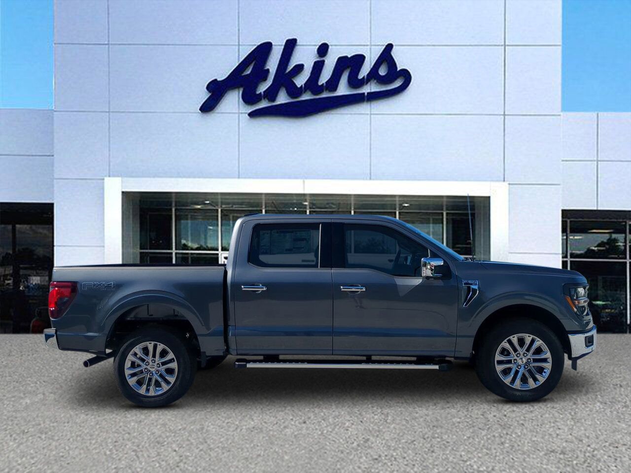 2025 Ford F-150 XLT