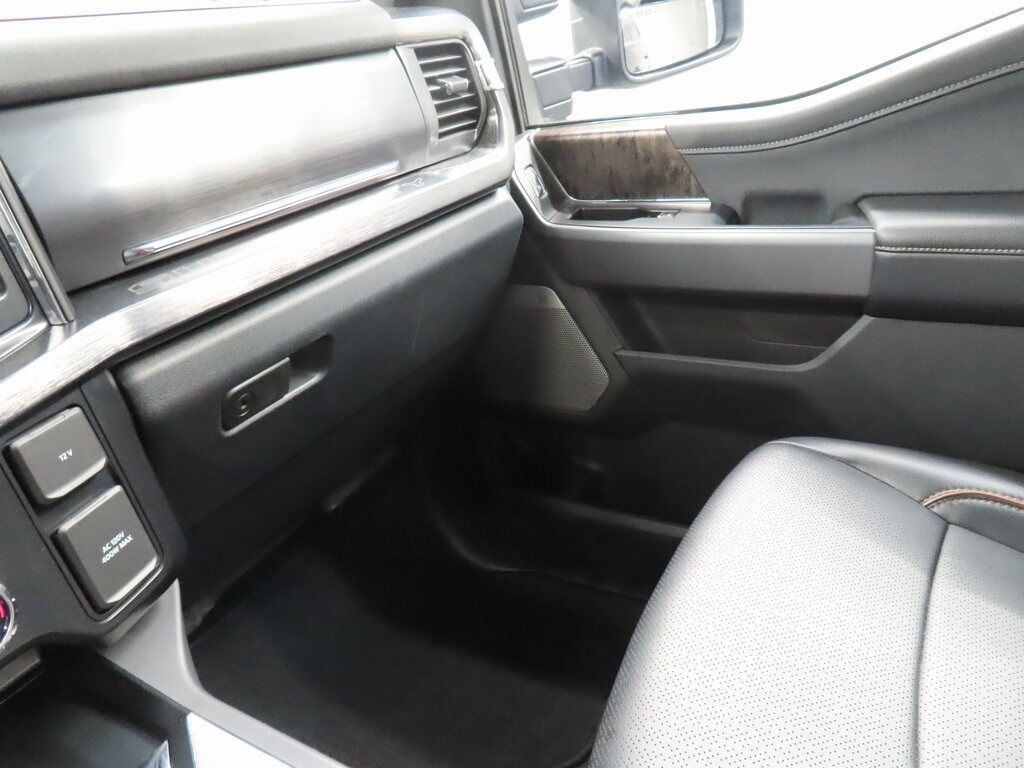 2025 Ford F-250 Super Duty 4x4 Crew Cab Lariat Fond du Lac WI