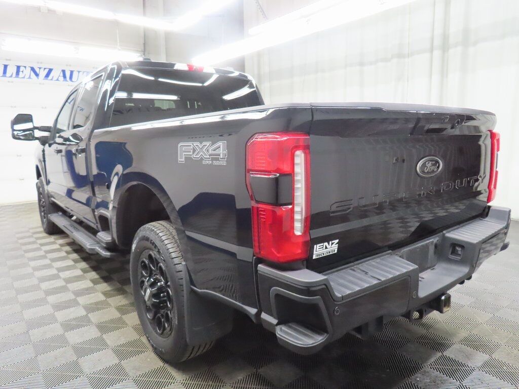 2025 Ford F-250 Super Duty 4x4 Crew Cab Lariat Fond du Lac WI