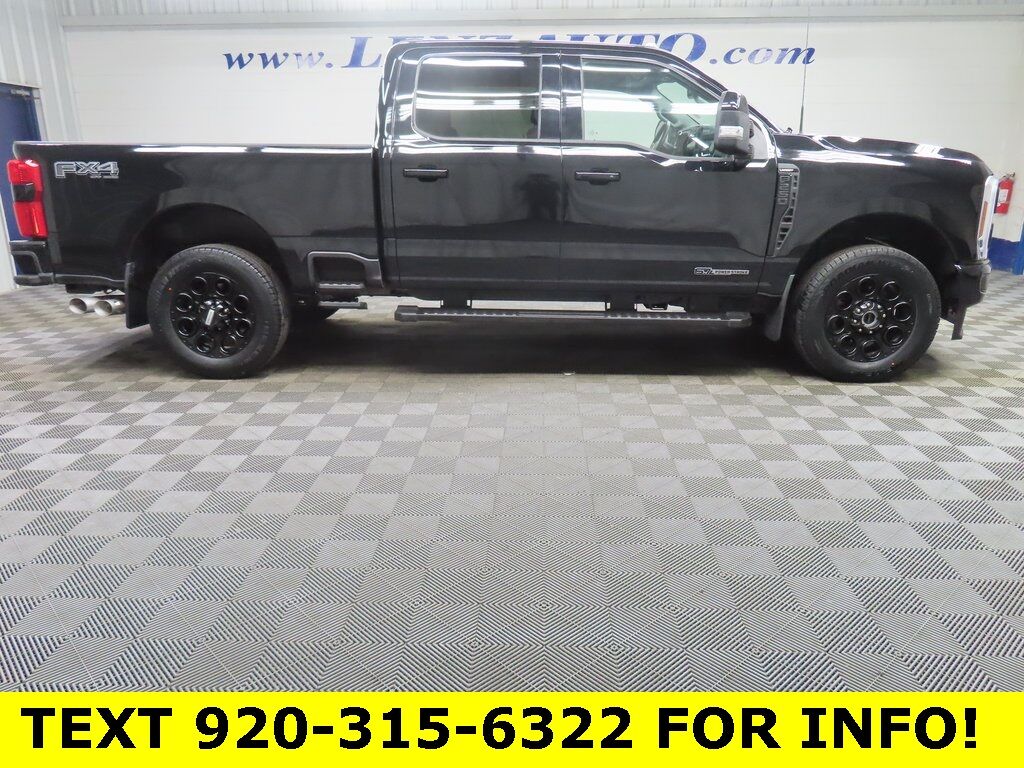 2025 Ford F-250 Super Duty 4x4 Crew Cab Lariat Fond du Lac WI