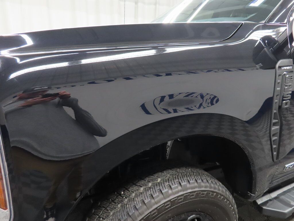 2025 Ford F-250 Super Duty 4x4 Crew Cab Lariat Fond du Lac WI