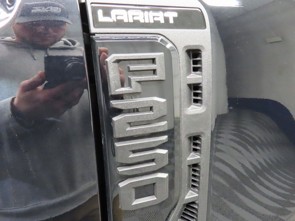 2025 Ford F-250 Super Duty 4x4 Crew Cab Lariat Fond du Lac WI