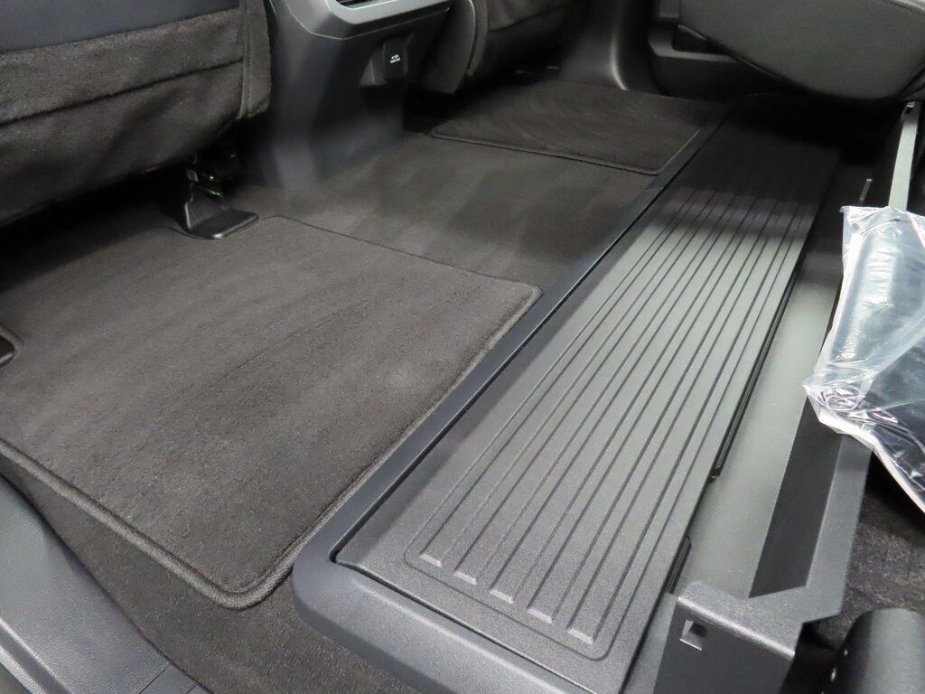 2025 Ford F-250 Super Duty 4x4 Crew Cab Lariat Fond du Lac WI