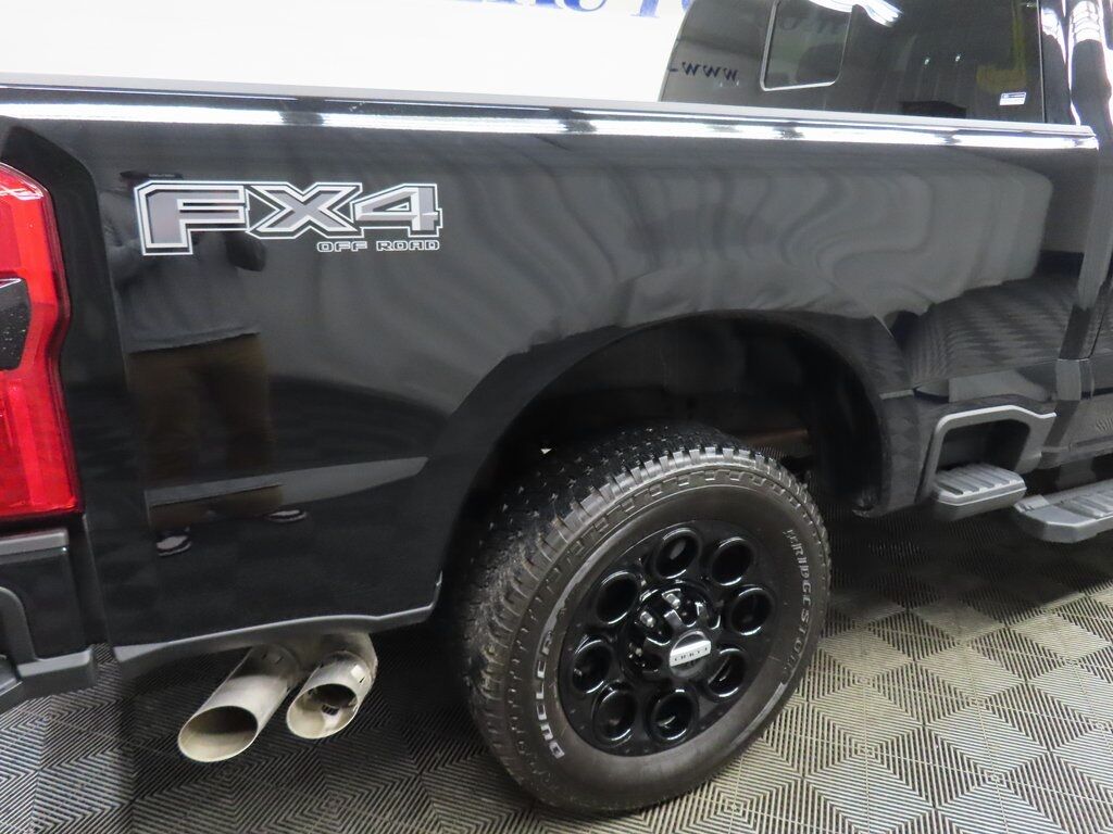 2025 Ford F-250 Super Duty 4x4 Crew Cab Lariat Fond du Lac WI