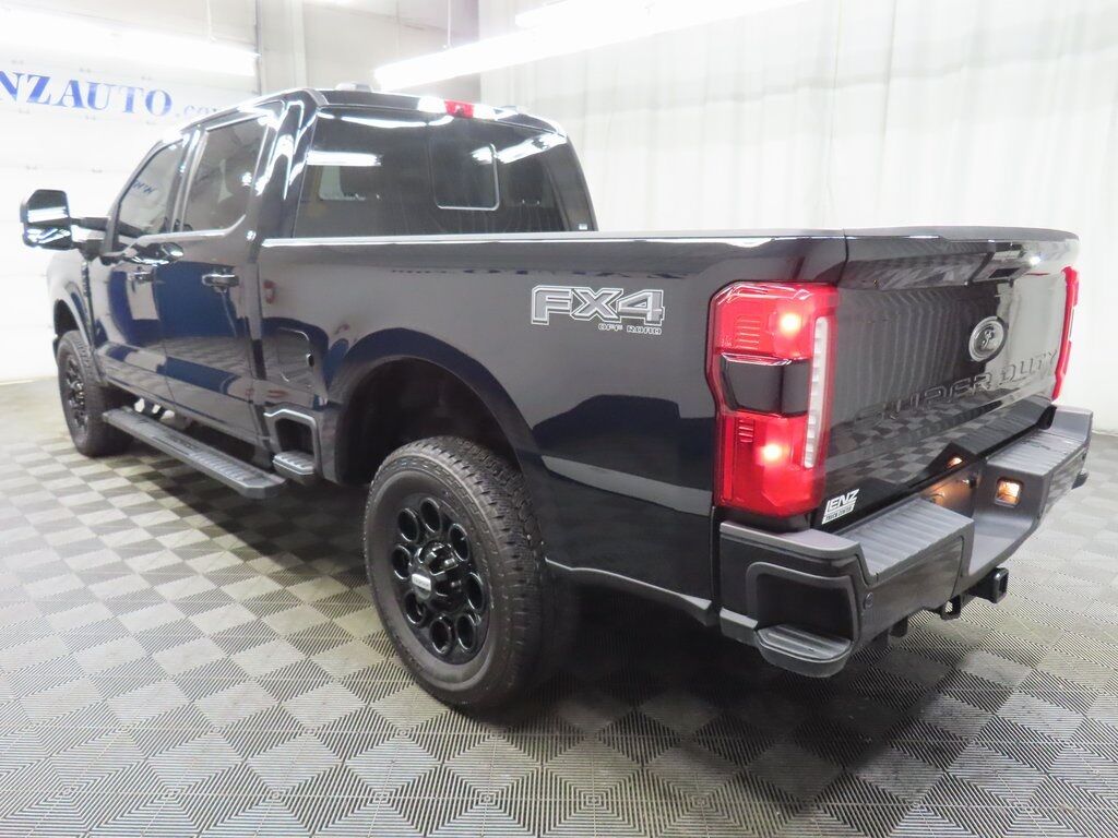 2025 Ford F-250 Super Duty 4x4 Crew Cab Lariat Fond du Lac WI