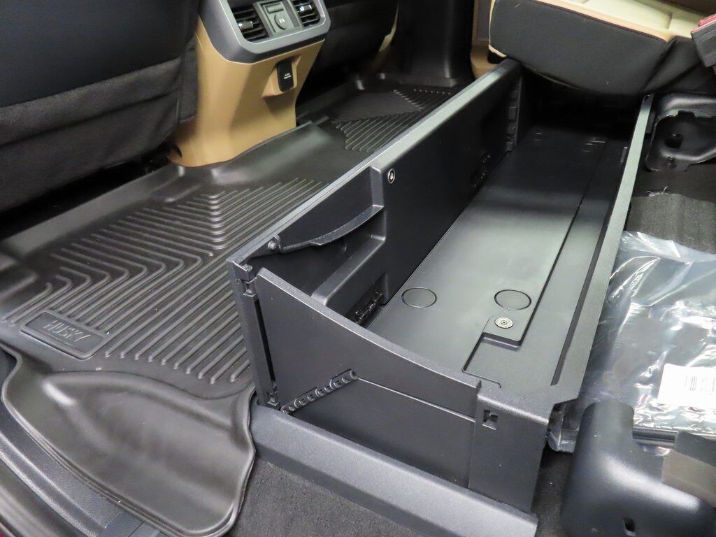 2025 Ford F-250 Super Duty 4x4 Crew Cab Lariat Fond du Lac WI
